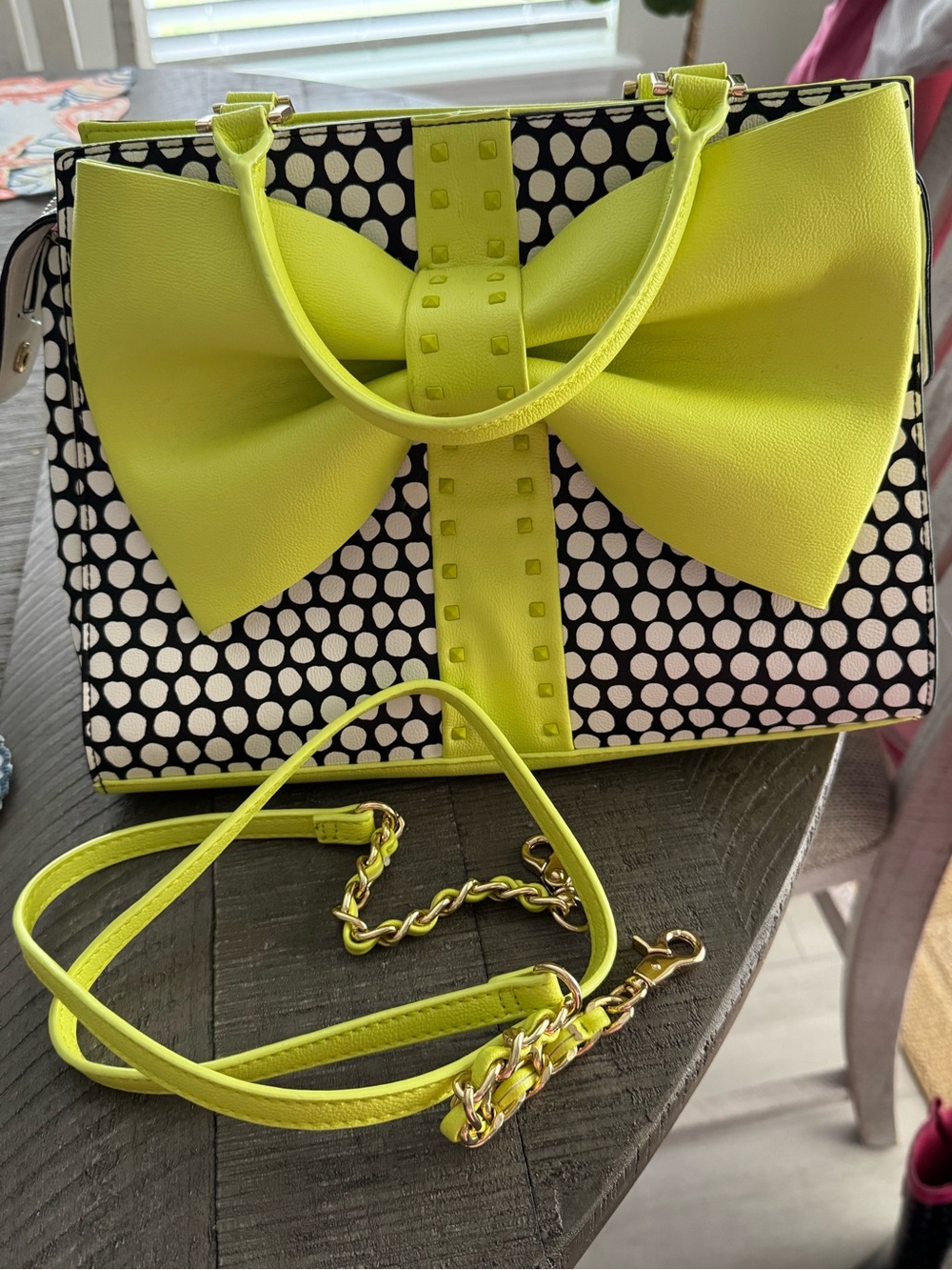 Betsey Johnson Neon Lime Bow Satchel with Black & White Dot Pattern - Picture 4 of 5